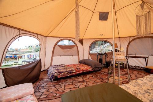 Lago Amor del Valle Glamping Grande