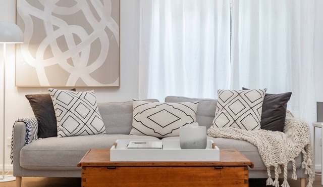 Lago at Lizzie, Peaceful Coastal Getaway