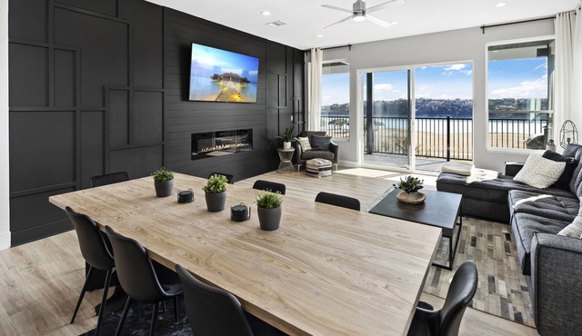 Lago Vista Lakeview Condo