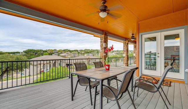 Lago Vista Vacation Rental - Walk to Lake Travis!