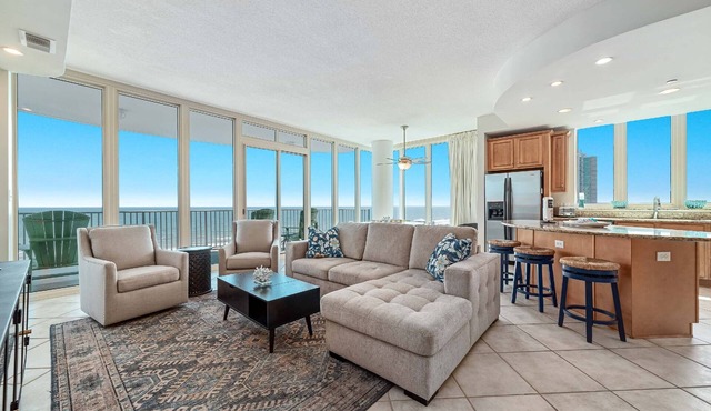 Lagoon Tower 1101 | Indoor/Outdoor Pools + Hot Tub & Beach Access