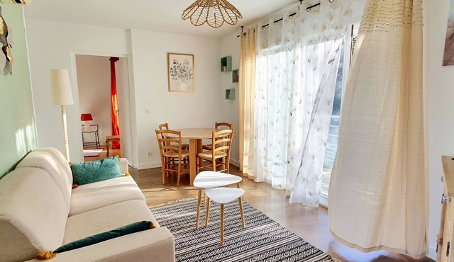 Lagord apartment with swimming pool 5min from La Rochelle beaches and town center