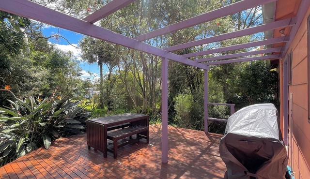 Laguna Bungalow in Erowal Bay