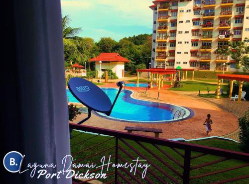 Laguna Damai Homestay PD - 2BR, Ground Floor, Near Beach, Pool, Astro, Netflix, WiFi