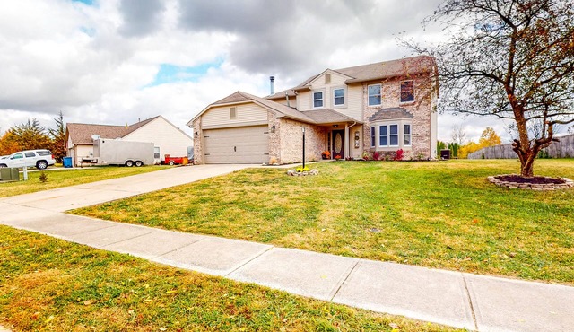 Laid-back, dog-friendly Indy home with patio & firepit - easy highway access