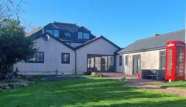 Laighdykes Guest Cottage, Saltcoats