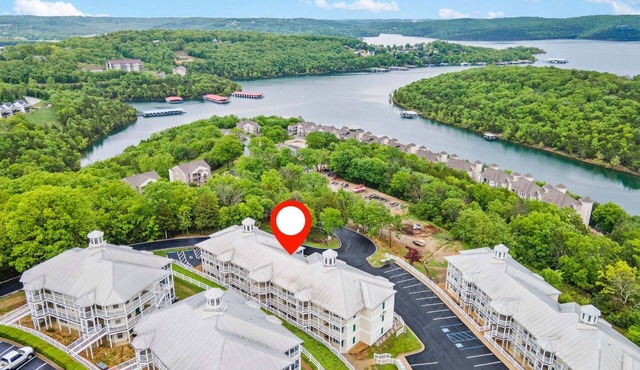 Lake-Access Condo in Kimberling City with Ozark Views & Free Attraction Tickets