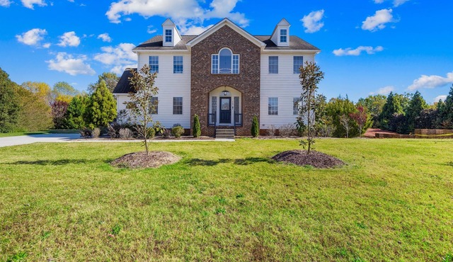 Lake Access, Game Room, Sleeps 21, Modern!