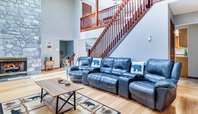 Lake Access & Private Hot Tub at Poconos Home!