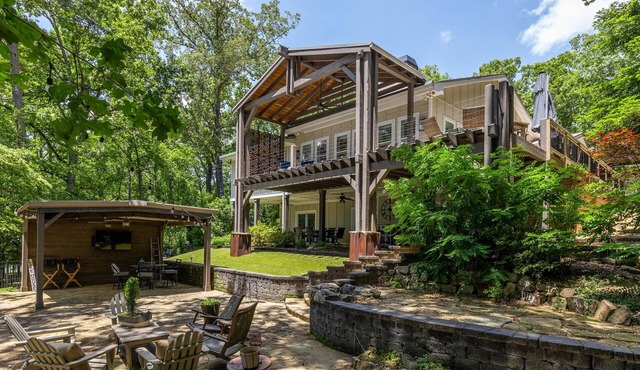Lake Allatoona house with private dock, hot tub & fire pit. Family and groups!