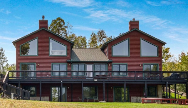 Lake And Trails Lodge | Lake Access | Sleeps 23