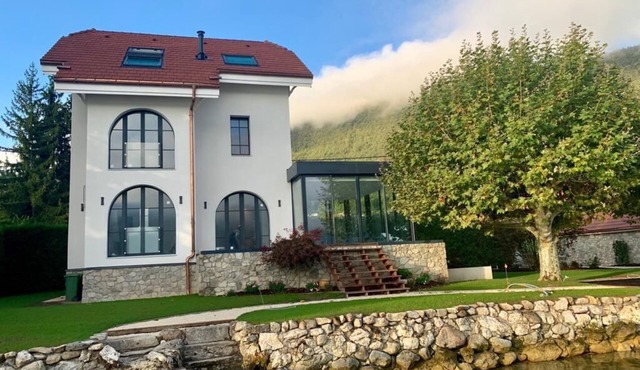 Lake Annecy villa