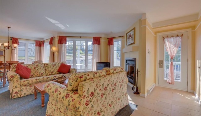 Lake Archambault Condo 326