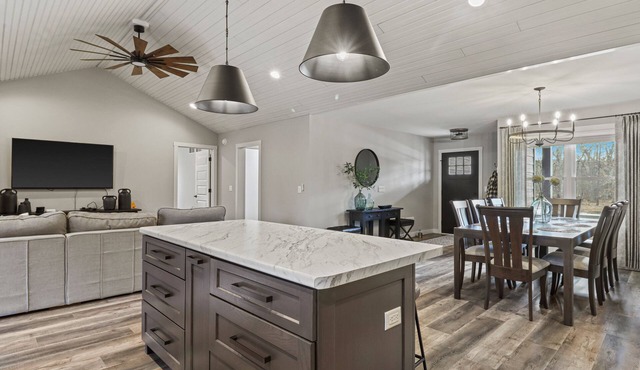 Lake Arrowhead golf destination, now booking for the 2026 golf season!