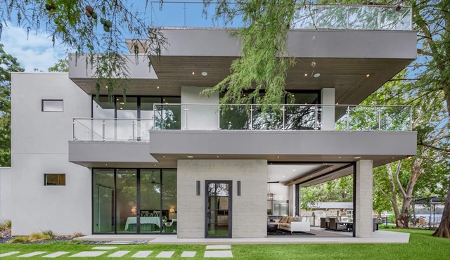 Lake Austin Guest House Waterfront: Golf+Wakeboard+SXSW+ACL+F1