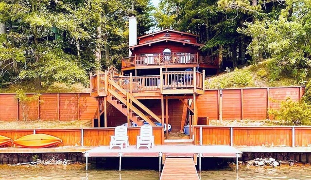 Lake Avalon House “The Starting Dock” 3Bed 3Bath, Optional Pontoon Boat Rental