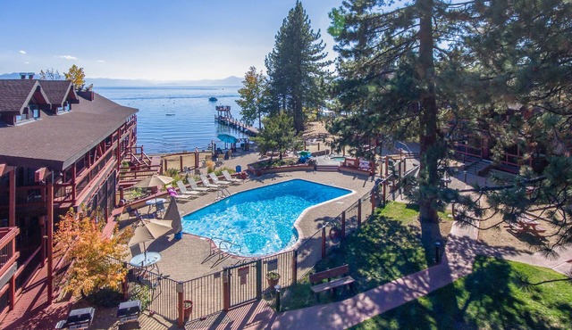 Lake/Beach Front Resort- Pool, Hot Tub, BBQ #27