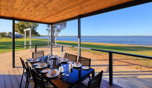 Lake Boga Caravan Park