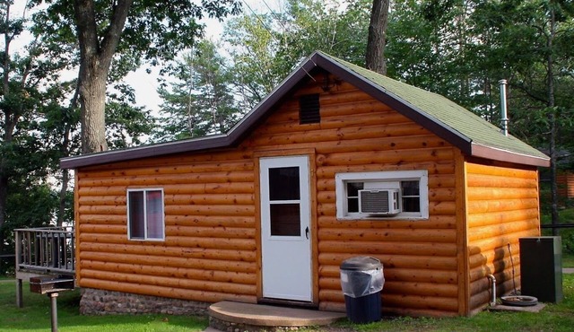 Lake Cabin #1- Hayward, Wisconsin