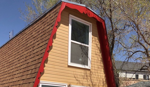 Lake Cabin# Cliff Views of Buffalo Springs Lake.