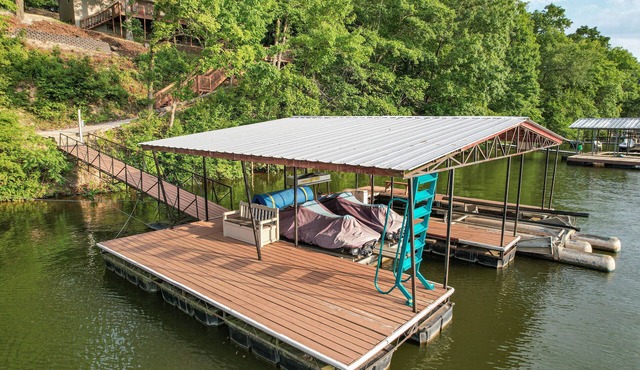 Lake Cabin & Dock - A True Ozarks Experience!