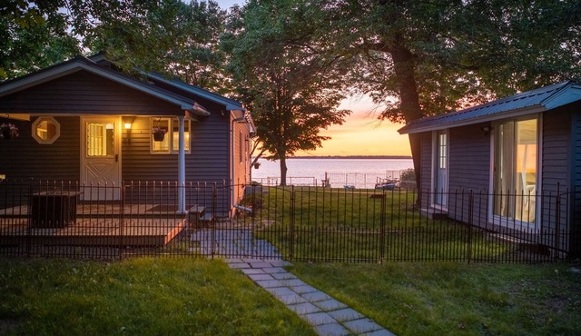 Lake Champlain Cottage - Private with Amazing Sunsets on Maquam Bay