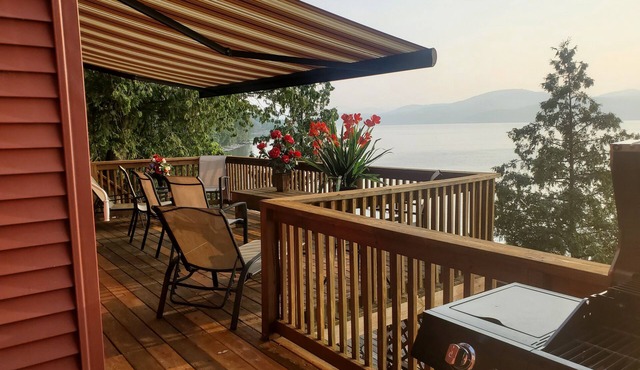 Lake Champlain Home - Pvt Beach & Dock - 350K in upgrades 6/24-7/4, 8/15-22 Avl