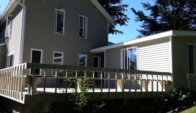 Lake Charlevoix Vacation House