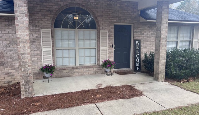 Lake City Luxury, Brand New Listing . 8 mins to heart of Lake City