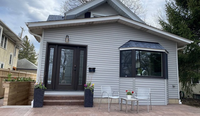 Lake Como Retreat – Spacious 3 Bedroom, 3 Bathroom Home with Lake Views