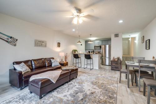 Lake Conroe Condo: Patio & Water Views