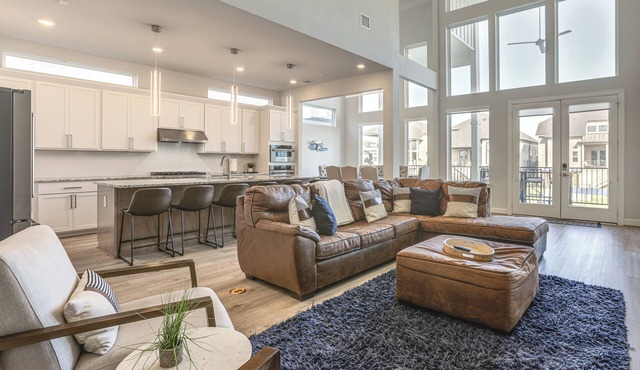 Lake Conroe Oasis: Chef's Kitchen & Boat Dock