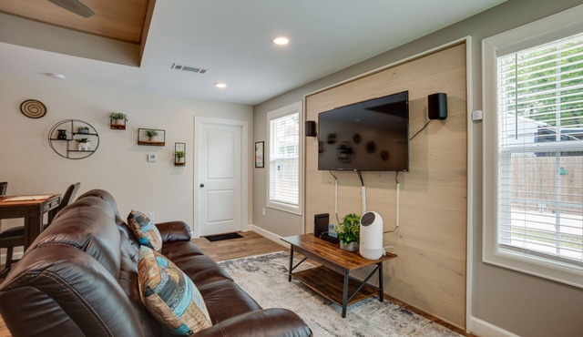 Lake Conroe Vacation Rental 1/2 Mi to Boat Launch!