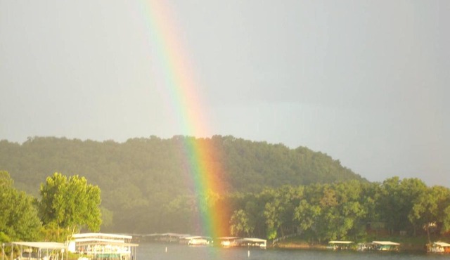 Lake Cottage, Dock/Ramp/fire pit, water toys.