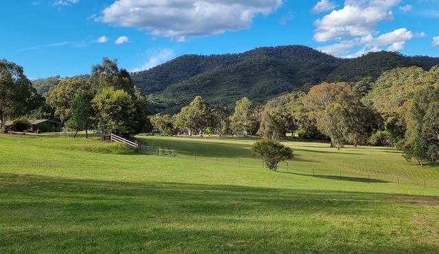 Lake Country Breathtaking Estate