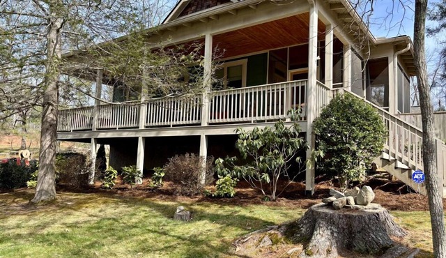 Lake Cove Cottage at Highland Lake | 2BR Retreat | Walkable Lake Community