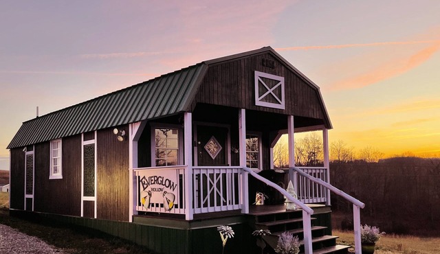 LAKE CUMBERLAND Get-a-Way! Charming House. BOAT RAMP NEARBY - Wifi - RV Hookups