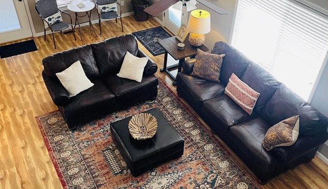 Lake Cumberland Hideaway #1-2 miles from Jtown Marina! Boat Parking & Fire Pit!