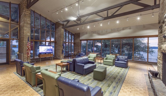 Lake Cumberland State Resort Park