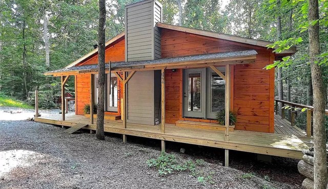 Lake Cumberland Cabin Getaway! Quick Local Lake Access!