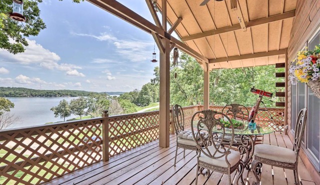 Lake Days & BBQ Fun: Climax Springs Retreat!