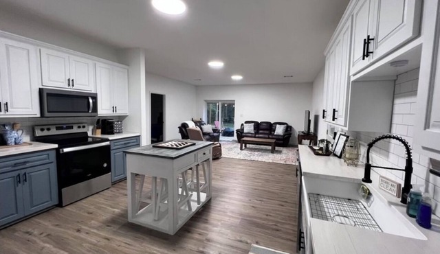 Lake Daze Retreat at Kirby ~ Lake Greeson~