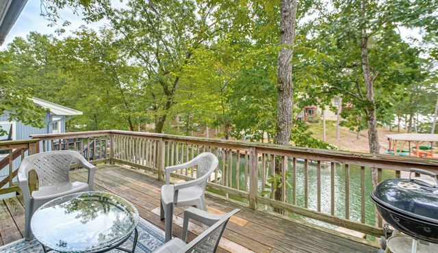 Lake Desoto Townhome: Swim Dock, Pets Welcome!