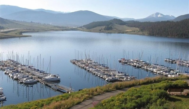 Lake Dillon Condominium with Beautiful Lake & Mountain Views