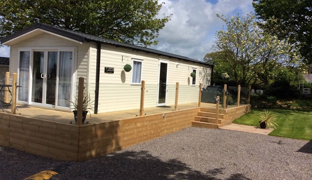 Lake District western 2-Bed Cabin, Pet Frien