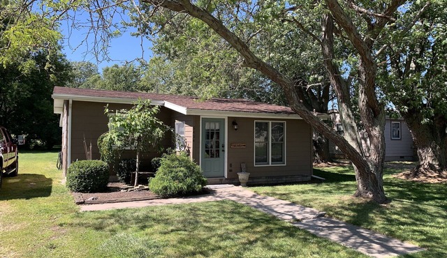 Lake Erie beach access