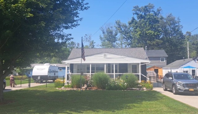 Lake Erie Beach Getaway @ Angola On The Lake