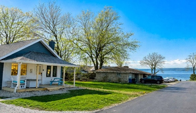Lake Erie Family-Friendly Coastal Cottage - Under 30Min to Cedar Point