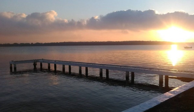 Lake Escape - Lake Macquarie
