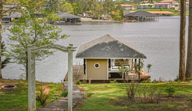 Lake Escape
